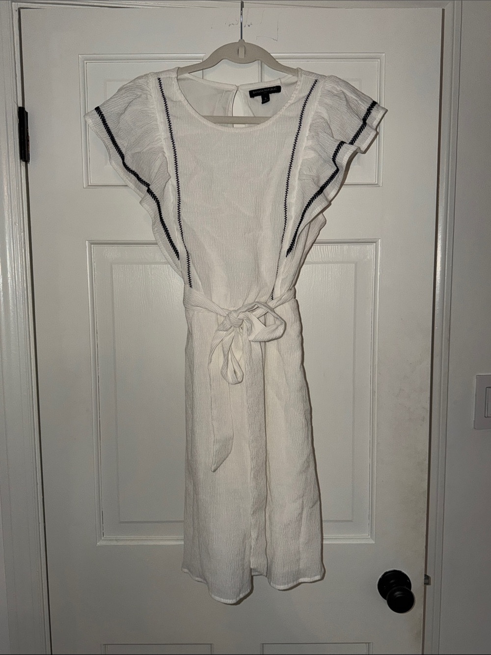 Banana Republic White Ruffled Sleeve Belted Summer Dress